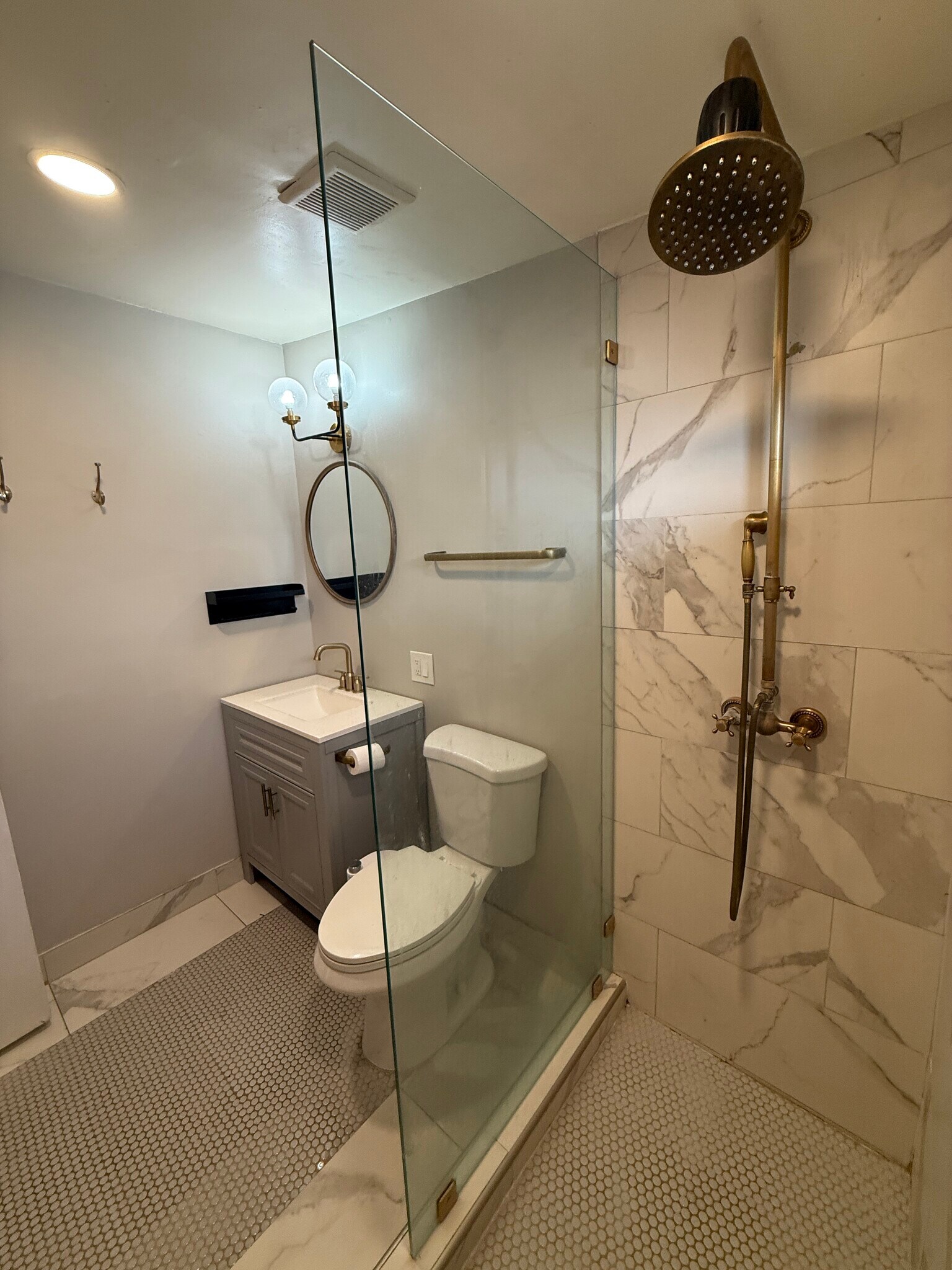 Building Photo - 2661 Newell St