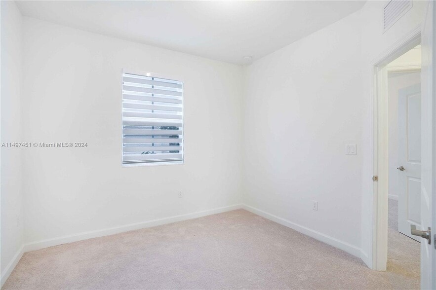 Building Photo - 16205 SW 288th Ter