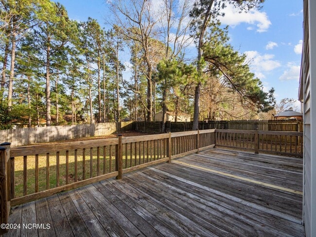 Building Photo - 436 Wolf Run Ln