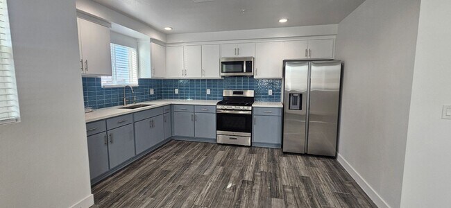 Building Photo - LANFRANCO(3743)