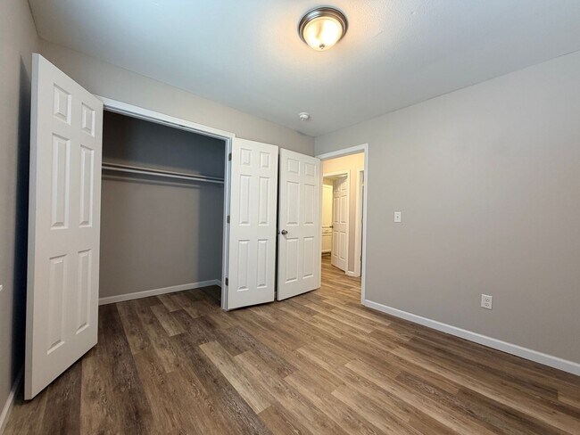 Building Photo - 67 Aloha Cir