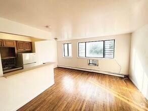 Building Photo - 0 bedroom in NEW YORK NY 10034