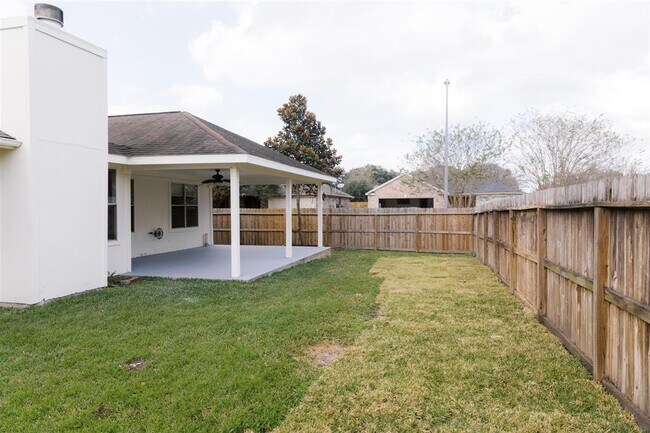 Building Photo - 6510 Larissa Cir