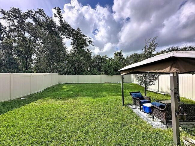 Building Photo - Wonderful like new and pet friendly home in Winter Haven