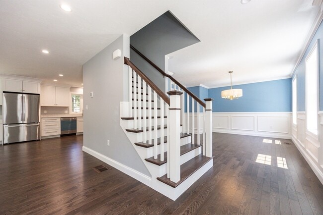 Building Photo - 122 Canal St