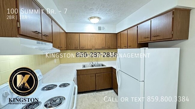 Building Photo - 100 Summit Dr