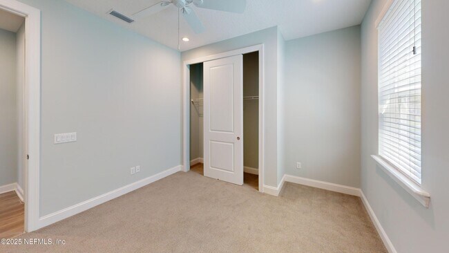 Building Photo - 152 Pine Haven Dr