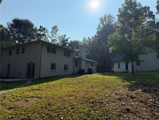 Building Photo - 1938 GA-212