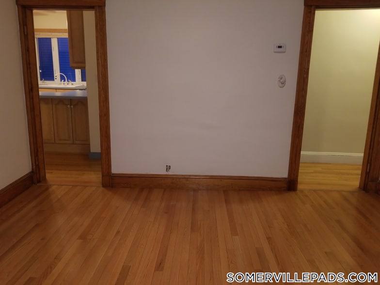 Building Photo - 96 Conwell Ave