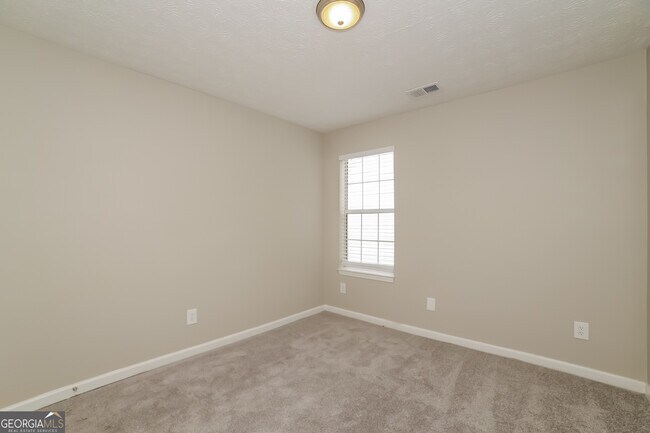 Building Photo - 1097 Hidden Brook Trail