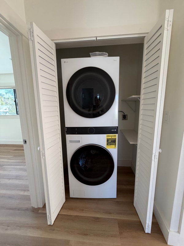 Building Photo - 6111 Strickland Ave