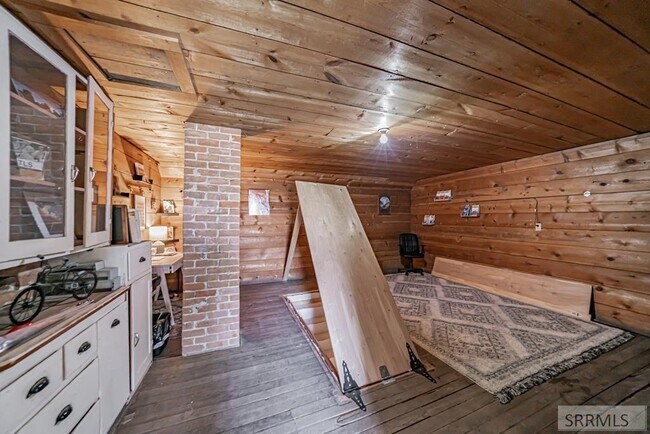 Building Photo - 2910 E Lincoln Rd