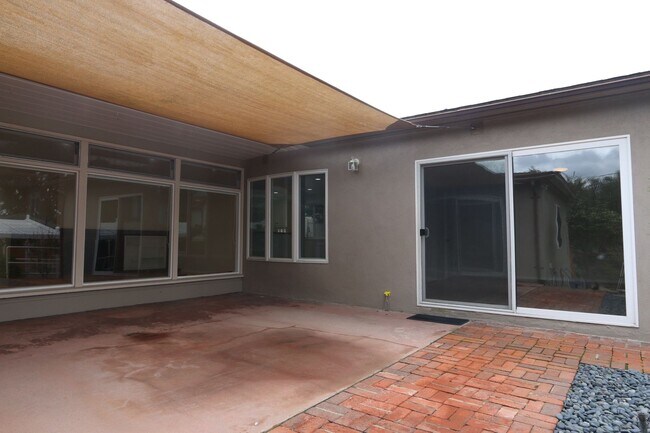 Building Photo - Westchester Home in Kentwood Neighborhood