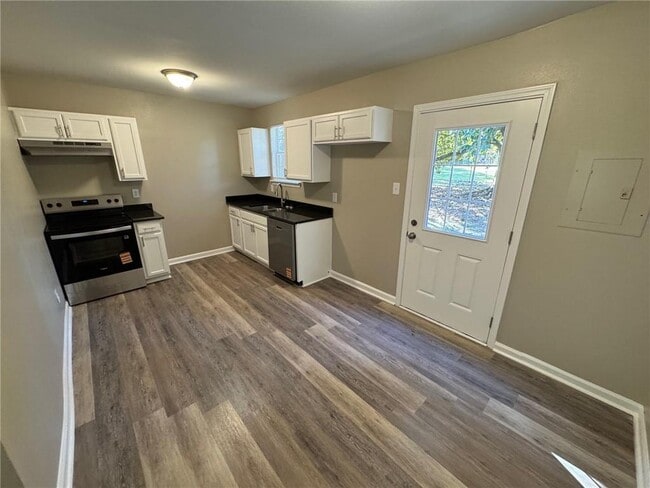 Building Photo - 154 Glenn Ave