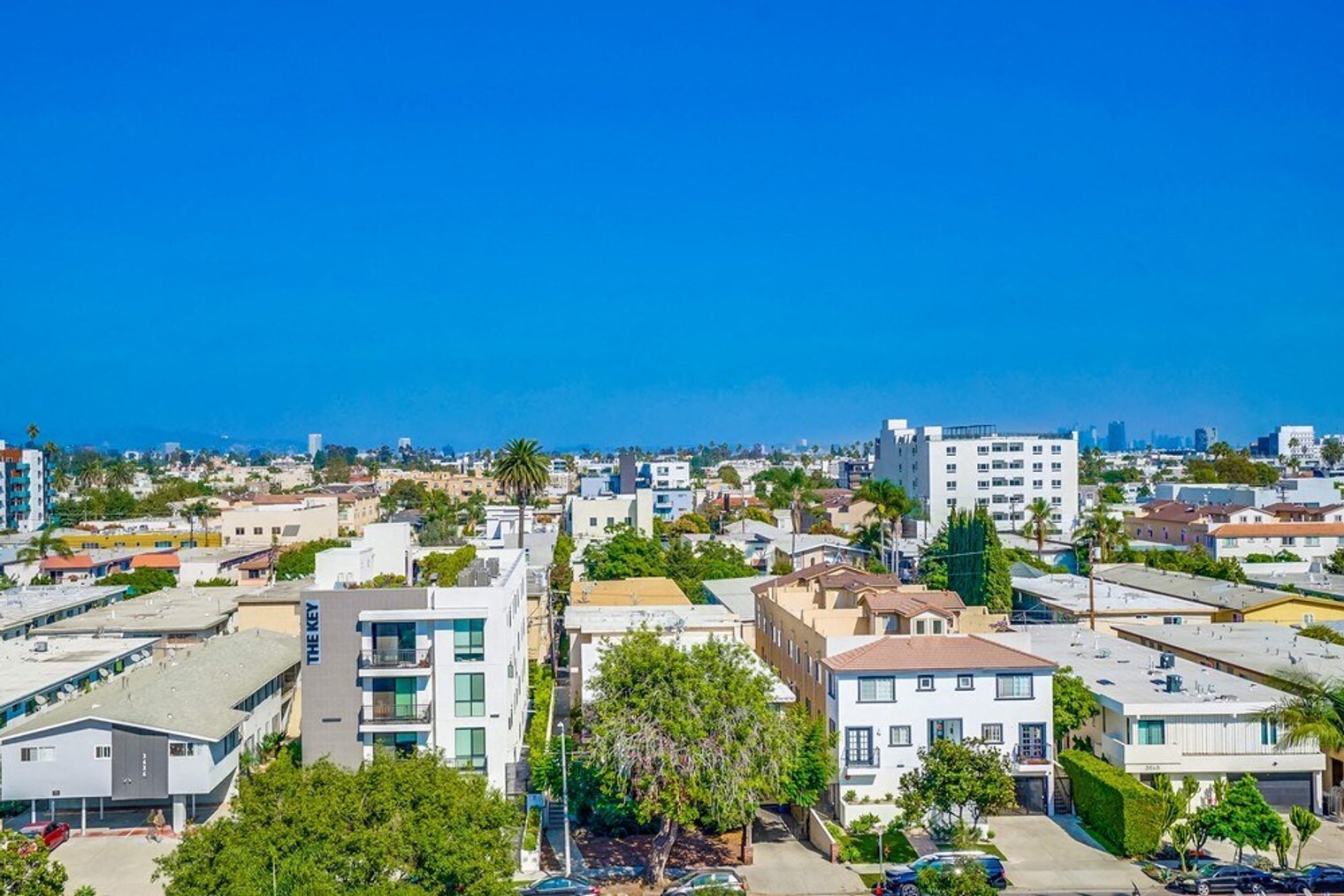 Building Photo - 3630 Overland Ave