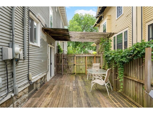 Building Photo - 2428 Colfax Ave South