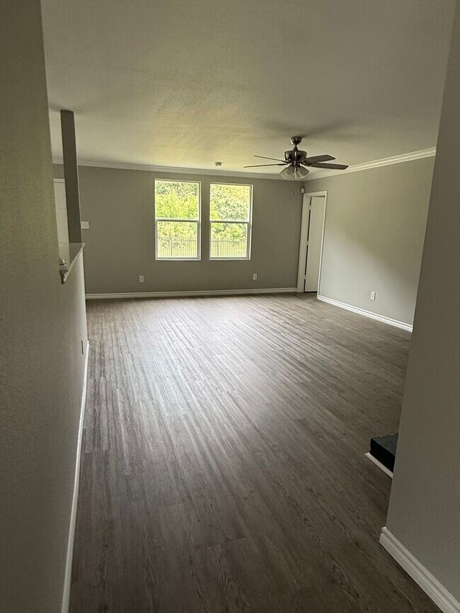 Building Photo - Home in Wylie