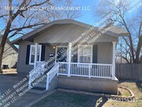 Building Photo - Cozy Home Near TTU & Hospitals – Pet Frien...