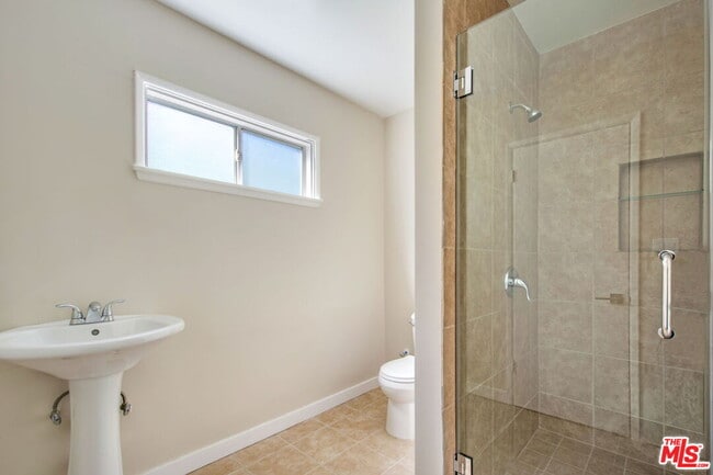 Building Photo - 4151 Don Mariano Dr