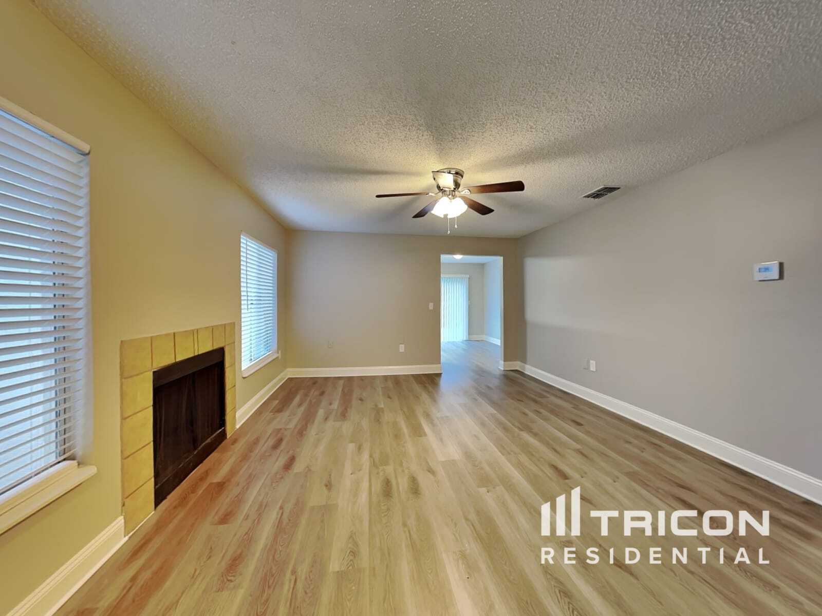 Building Photo - 1455 Marigold Dr