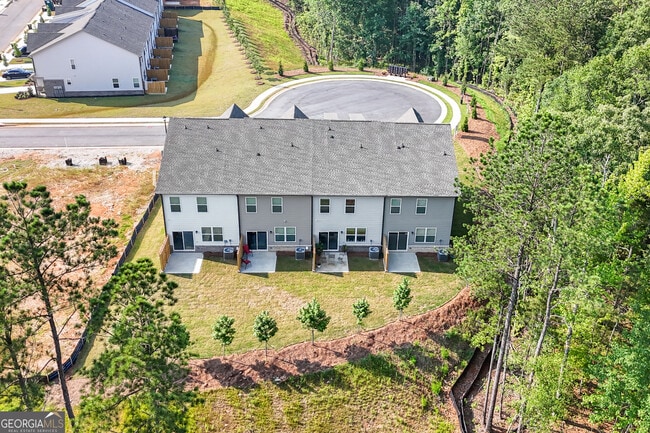 Building Photo - 160 Hazel Dr