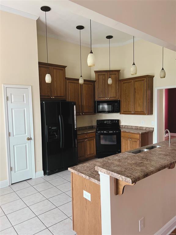 Building Photo - 103 Pine Grove Dr