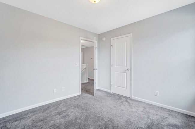 Building Photo - COMING EARLY JUNE 2026! (Pet Friendly)