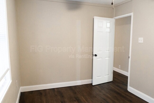 Building Photo - 1414 Chicago Ave