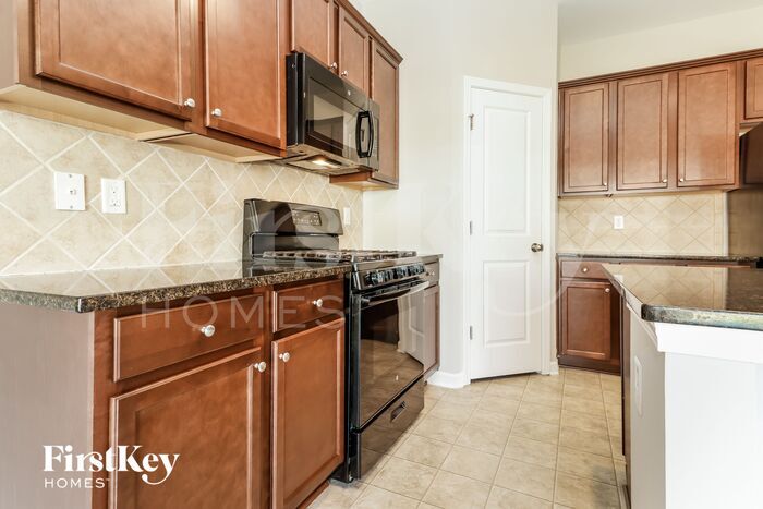 Building Photo - 3819 Sourwood Ct