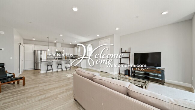 Building Photo - 2031 Cradle Mountain Dr