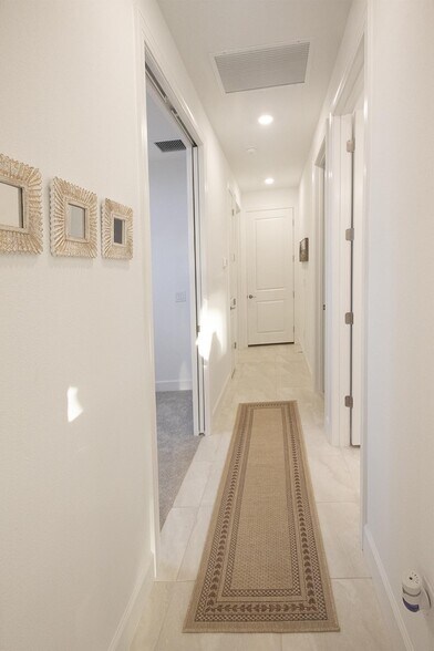 Building Photo - 3006 Duomo Ct