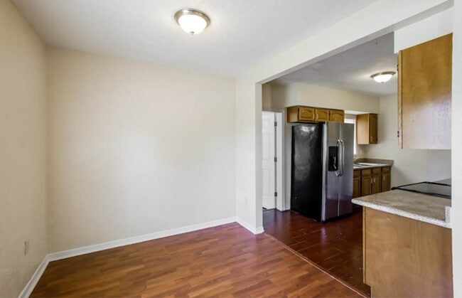 Building Photo - 1815 NE 178th St