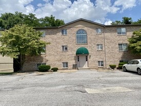 Building Photo - 114 Lauren Cir