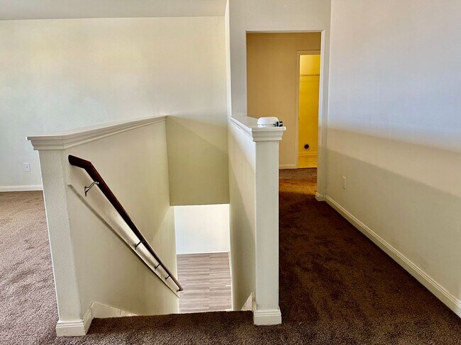 Building Photo - 6233 White Jade Dr