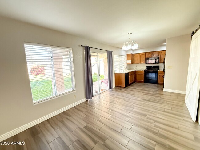 Building Photo - 3942 W Rene Dr