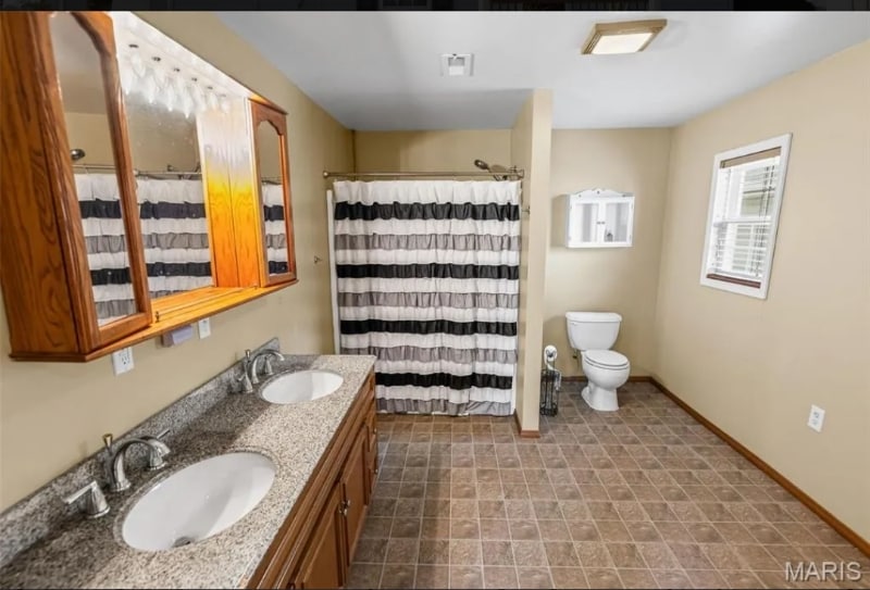 Building Photo - 11159 Shipman Rd