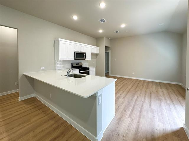 Building Photo - 4710 Hunter Hurst Dr