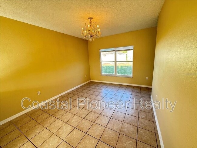 Building Photo - 4554 Ficus Tree Rd