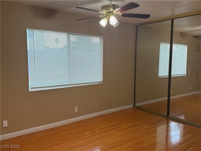 Building Photo - 6997 Acorn Ct