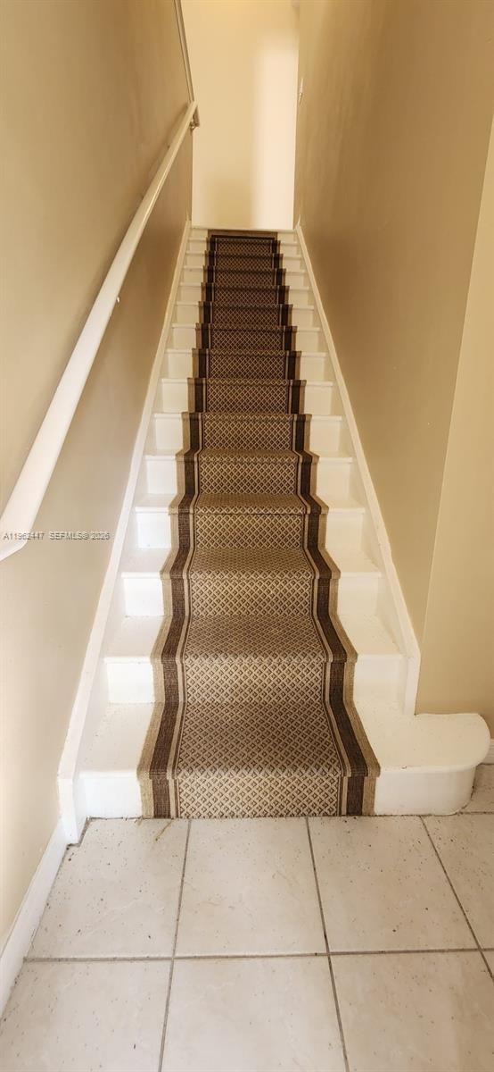 Building Photo - 10300 Fox Trail Rd S