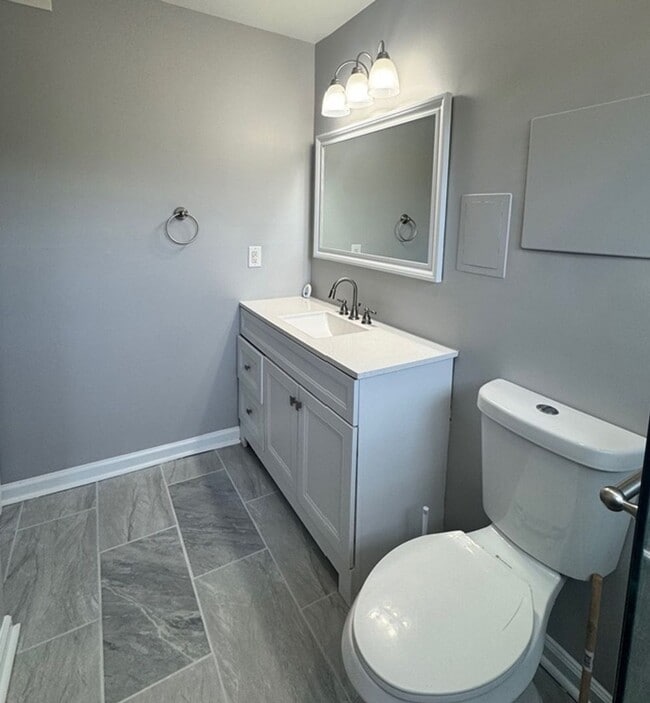 Building Photo - 10322 Westridge Dr