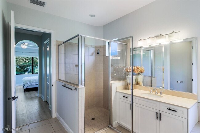 Building Photo - 1685 Serrano Cir