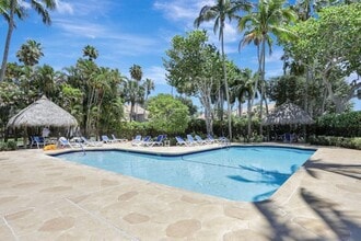 Building Photo - 6584 Villa Sonrisa Dr