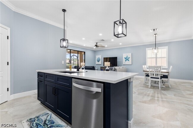Building Photo - 10960 Cherry Laurel Dr