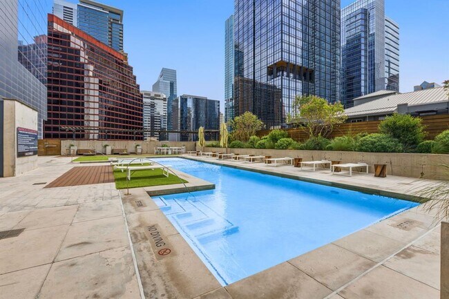 Building Photo - 210 Lavaca St