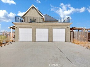 Building Photo - 2575 Rale Dr