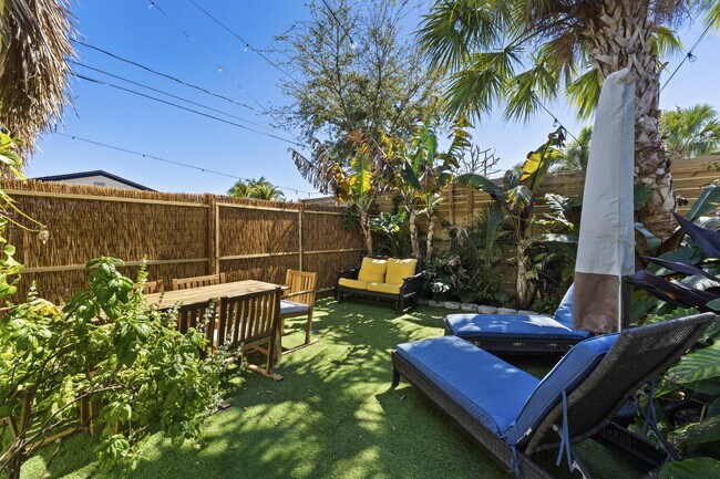 Building Photo - 1616 N N St