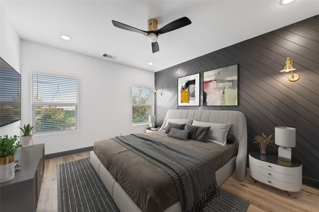 Building Photo - 6813 Parkhurst Dr