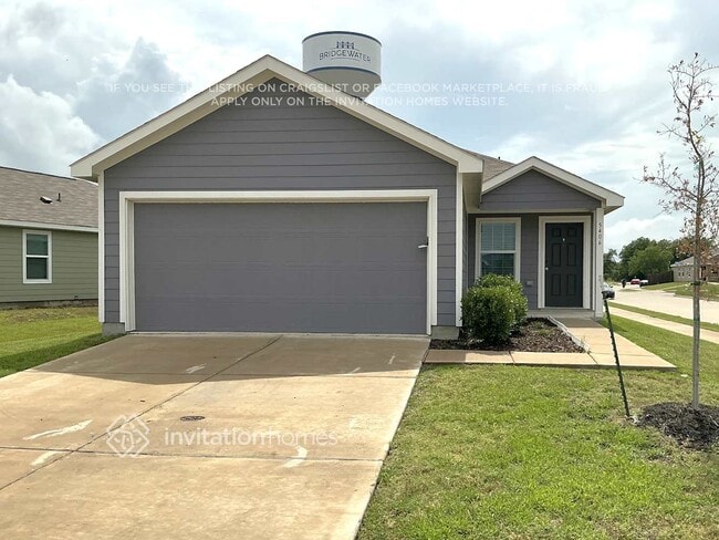 Building Photo - 5406 Longshadow Dr
