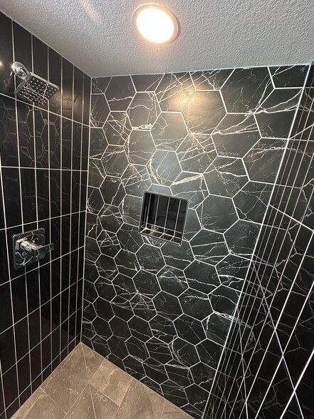 Building Photo - 3294 S Newton St